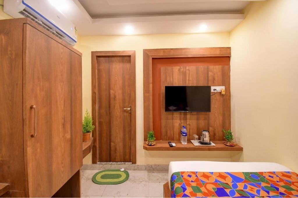 Hotel Aqua Tulip Calcutta Extérieur photo